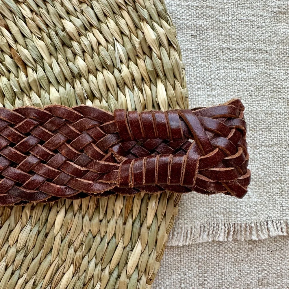 Gap Womens Brown Woven Leather Braided Belt Small Brass D-Ring Buckle Boho 40in
